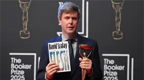 El escritor húngaro-británico David Szalay, ganador del Premio Booker por Flesh