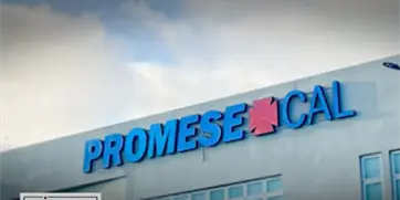 Contra el tiempo: pacientes en lista de espera por medicamentos que nunca llegan