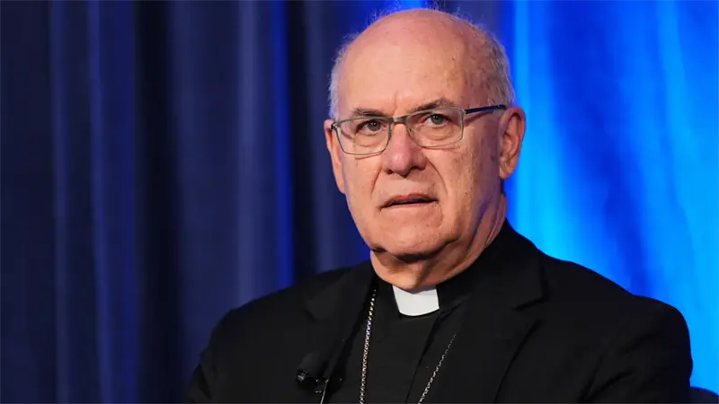 Obispos estadounidenses eligen como líder a Paul Coakley, un defensor de los migrantes