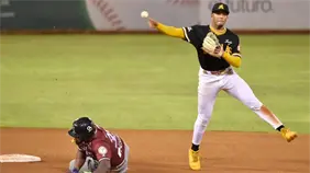 Águilas Cibaeñas dominan a Gigantes en béisbol otoño-invernal