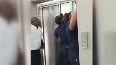 Apagón general provoca caos y afecta servicios en Santiago