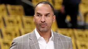 Los Mavericks despiden a Nico Harrison, el director general que traspasó a Doncic