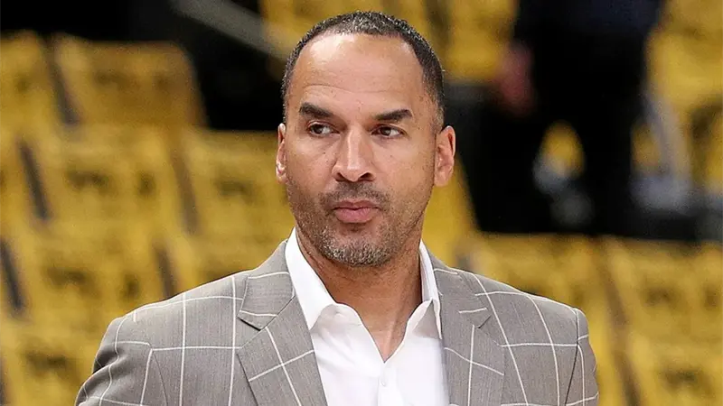 Los Mavericks despiden a Nico Harrison, el director general que traspasó a Doncic