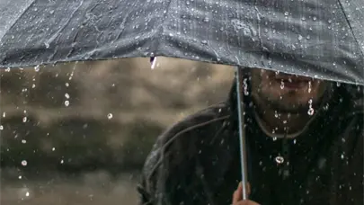 Vaguada prefrontal y viento del noreste provocarán chubascos en distintas regiones del país