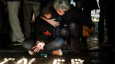 Las víctimas siguen en nuestros corazones, reivindican los franceses a 10 años del 13N