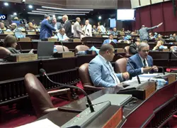 Legisladores exigen respuestas tras apagón que dejó al país sin electricidad