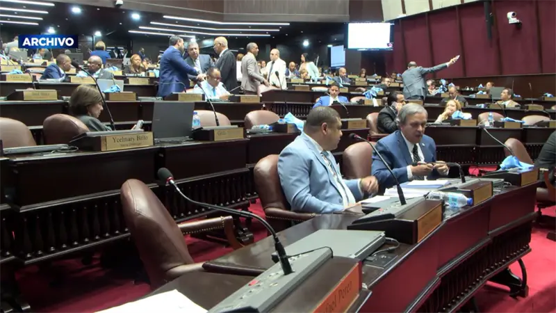 Legisladores exigen respuestas tras apagón que dejó al país sin electricidad