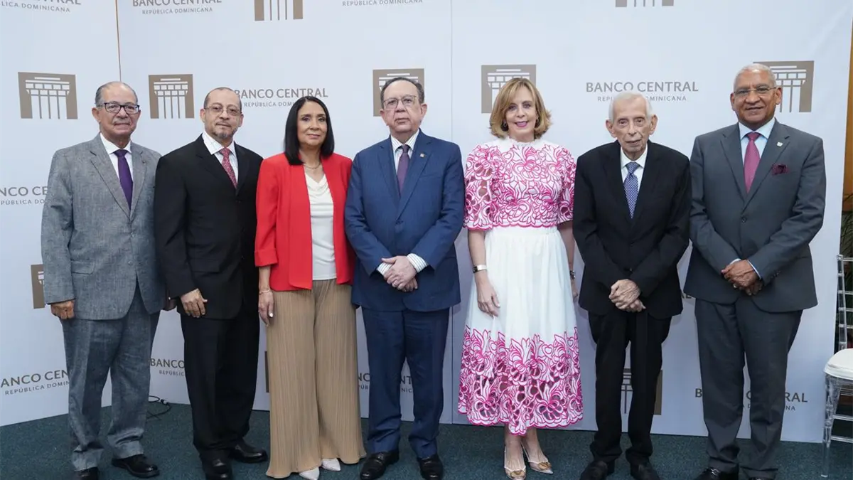 BCRD pone en circulación tres nuevos libros de la colección de su Biblioteca Juan Pablo Duarte