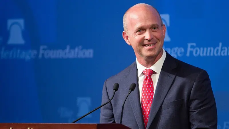 El presidente de la fundación conservadora de EE.UU. Heritage anima a disolver la UE