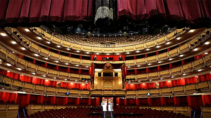Los Óscar de la Ópera reconocen al Real de Madrid como el teatro más sostenible del mundo