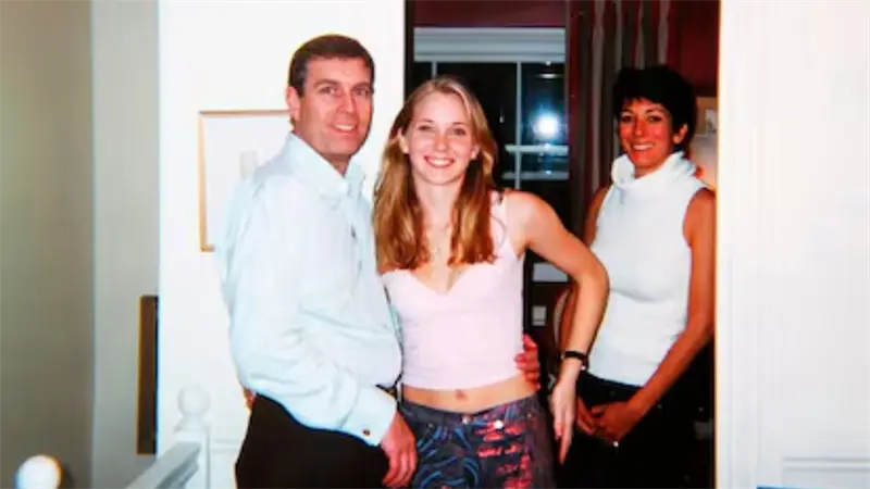 Correos de Epstein confirman autenticidad de la foto del príncipe Andrés y Giuffre