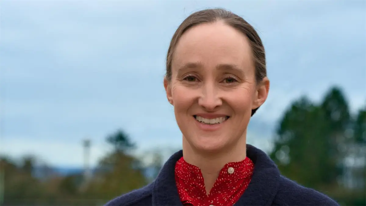 La progresista Katie Wilson hace historia al ganar la Alcaldía de Seattle, EE.UU.