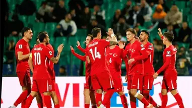 Turquía sanciona a 102 futbolistas por participar en apuestas Turquía sanciona a 102 futbolistas por participar en apuestas