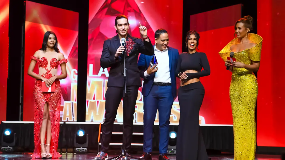 Premios Glamour Music Awards 2025 celebra su gala al estilo Hollywood Glam y revela a sus grandes ganadores