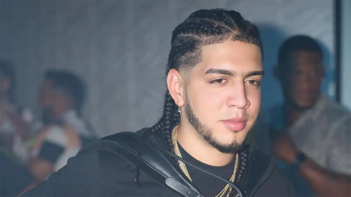 El Rubio Acordeón lanza nuevo sencillo Cuéntale inspirado en experiencias reales