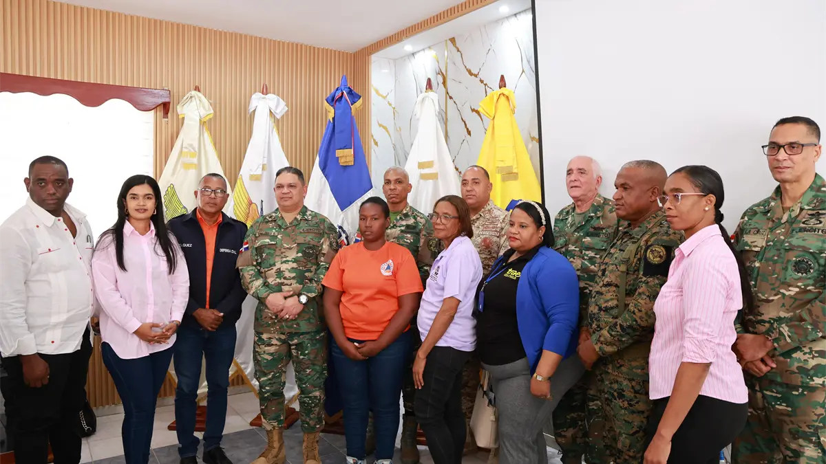 Jimaní recibe a UNADE en la frontera: un encuentro histórico por la cultura de defensa y el compromiso nacional