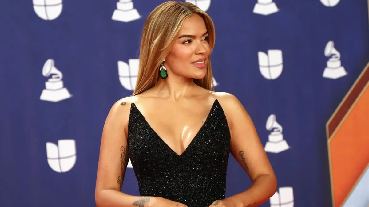 Karol G gana Latin Grammy 2025 por "Si Antes Te Hubiera Conocido"