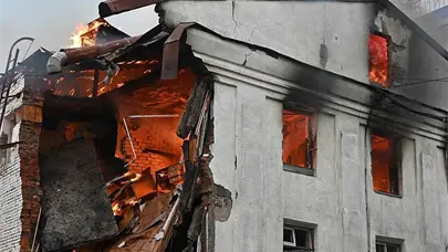 Rusia vuelve a bombardear Kiev en un ataque masivo que deja cinco muertos