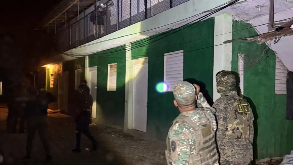 Migración detienen 1,328 haitianos sin papeles