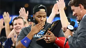 Vladi Jr. encabeza junto con Chapman, Díaz y Acuña Jr. la gala de los Premios MLB 2025