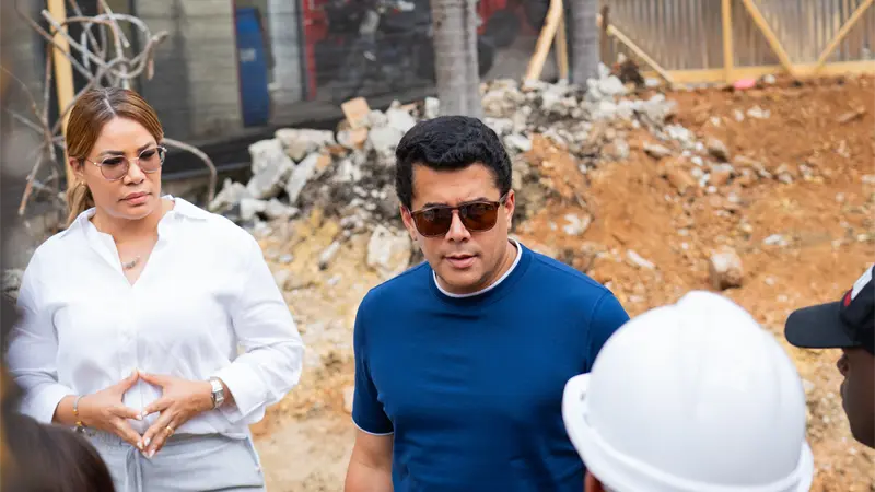 David Collado supervisa obras de turismo en Higüey para mejorar espacios públicos
