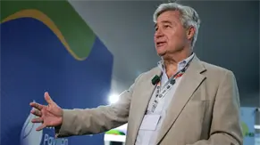 El único senador de EEUU en la COP: el Gobierno de Trump está corrompido por el petróleo