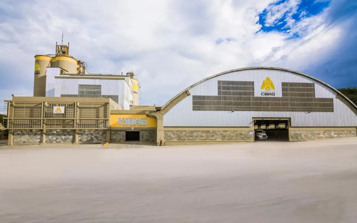 Cementos Cibao activa protocolos tras incidente en silo y garantiza integridad de su personal