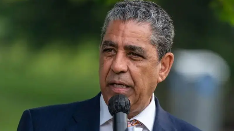 Instalarán oficina de desarrollo económico de Nueva York en RD, según Adriano Espaillat