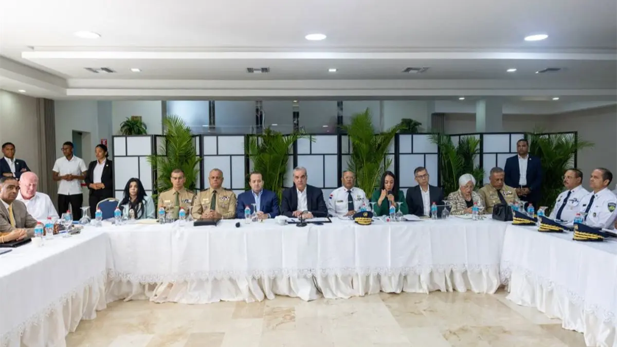 Abinader encabeza reunión de seguimiento al Plan de Seguridad Ciudadana