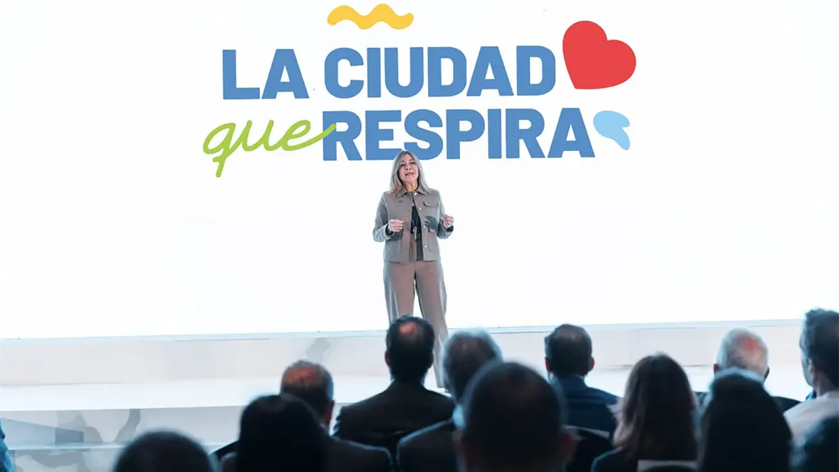 Carolina Mejía presenta transformación social con más de 200 espacios públicos en Distrito Nacional