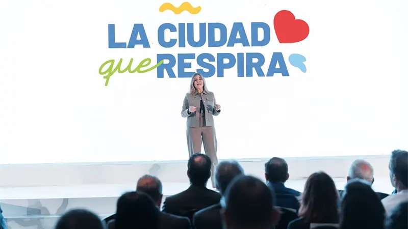 Carolina Mejía presenta transformación social con más de 200 espacios públicos en Distrito Nacional
