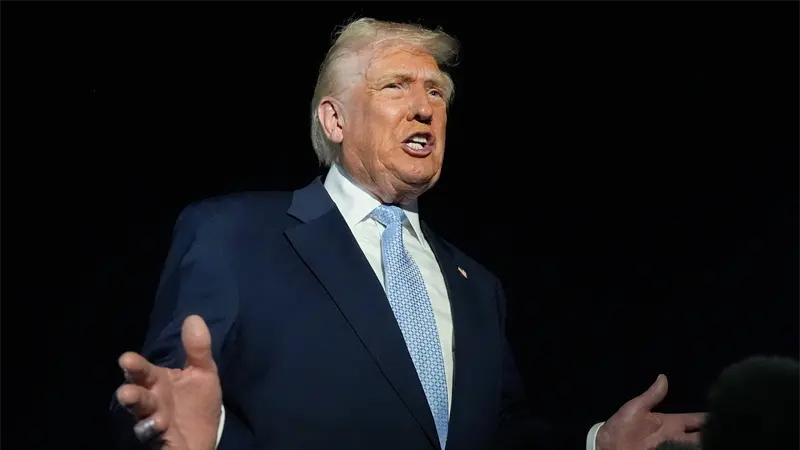 Trump se queda afónico tras gritar en una discusión sobre comercio