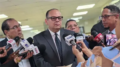 CARD rechaza pr&oacute;rroga del Tribunal Constitucional y exige ratificar sin cambios la Ley 10-15