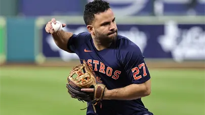 El venezolano Jos&eacute; Altuve es sometido a cirug&iacute;a para extraer l&iacute;quido de su pie derecho