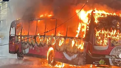 Se incendia autobús de la OMSA en el Distrito Nacional