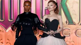 Ariana Grande explica por qué a ella y Cynthia Erivo les gusta tener tanto contacto físico en público