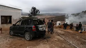 Colonos israelíes queman viviendas y coches de palestinos cerca de Belén