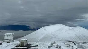 Condiciones invernales se adelantan en EE.UU. hasta con caída de nieve en Hawái