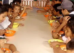 Casi 43 millones de menores de 5 años con desnutrición el año pasado, según informe de ONG