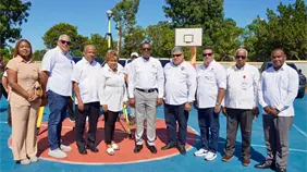 UTECT y CEA inician titulación en La Ceiba, beneficiando a 9,200 personas en La Victoria UTECT y CEA inician titulación en La Ceiba, beneficiando a 9,200 personas en La Victoria