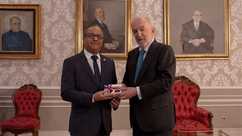 Tribunal Constitucional se une a la Red Panhispánica de Lenguaje Claro y Accesible de la RAE