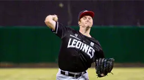 Con salida dominante de Gavin, Leones vencen a Estrellas Con salida dominante de Gavin, Leones vencen a Estrellas