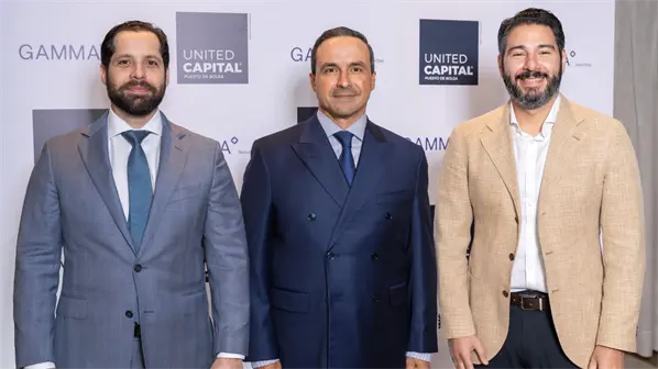 United Capital celebra el éxito colocación Emisión de Bonos Corporativos