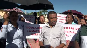 Protestan en Boca Chica ante cierre de vías por ampliación de la Ecológica