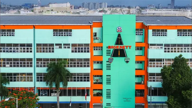 DIGESETT sustituye agente involucrado en incidente con conductor de patana en Brisas del Este