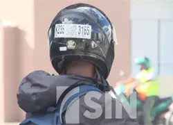 Critican se multe a motoristas por no usar cascos certificados