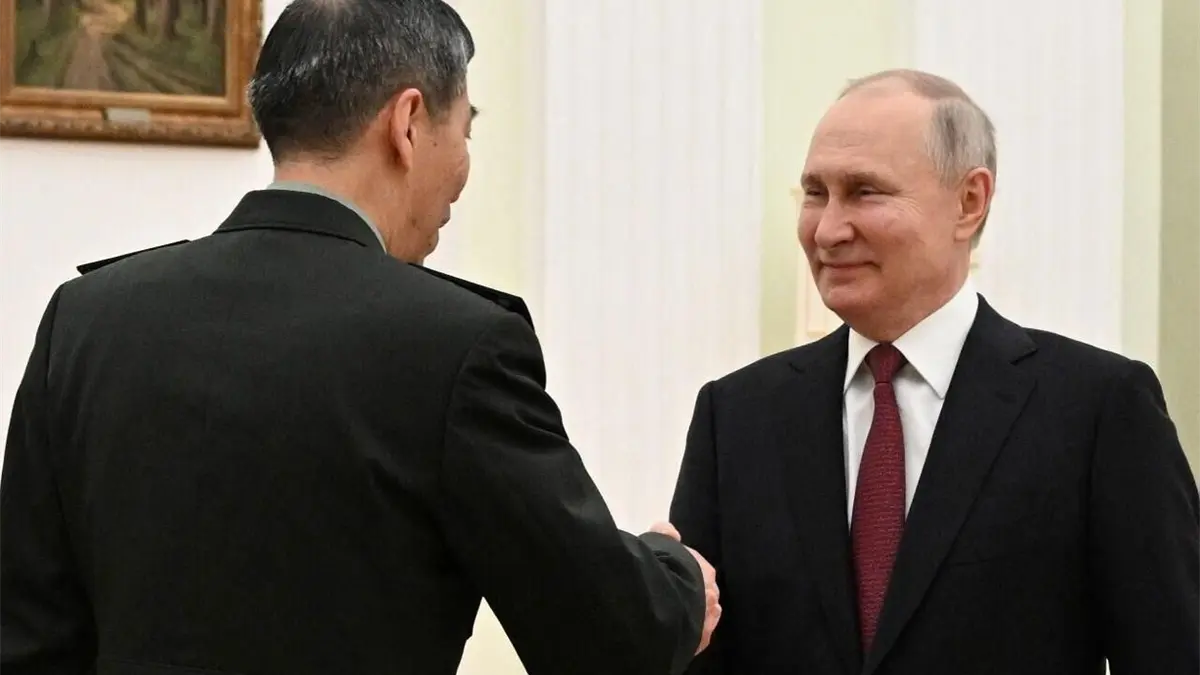 Rusia y China destacan alto nivel de cooperación militar durante visita alto cargo a Moscú