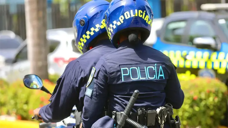 Diputados califican de "aberrante" decisión del TC sobre relaciones homosexuales