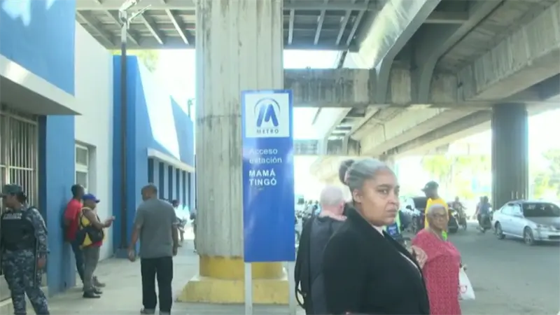 Usuarios del Metro exigen investigación tras dos fallos consecutivos que afectaron operaciones
