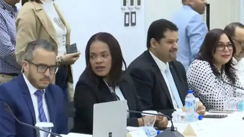 Congreso acelera discusiones para aprobar nuevo Código Procesal Penal antes del 11 de diciembre